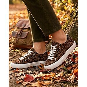 Madewell Sidewalk Low-Top Sneakers in Painted Leopard Calf Hair Size 7M